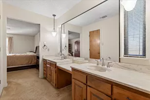 137 Creek Courts Dr, Trophy Club, TX 76262 - Photo 18