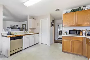 8708 Saddle Ridge Cir, Fort Worth, TX 76123 - Photo 10