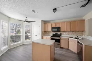 4913 Mountain Ridge Ln, McKinney, TX 75071 - Photo 4