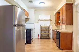 820 N 34th St, Waco, TX 76710 - Photo 6