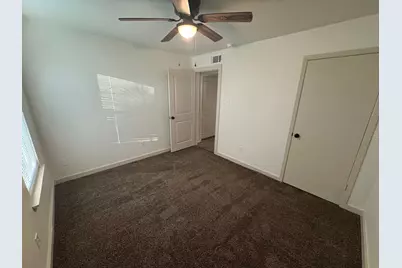 7300 Comanche Trail #4, Lake Worth, TX 76135 - Photo 4