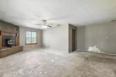 221 E 7th Street, Weatherford, TX 76086 - Photo 8