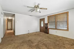 221 E 7th St, Weatherford, TX 76086 - Photo 16