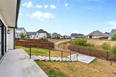 1920 Shumard Way, Fort Worth, TX 76008 - Photo 32