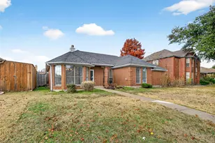 1617 Briargrove Dr, Mesquite, TX 75181 - Photo 2