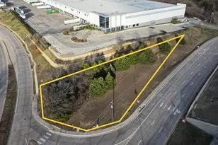 901 NW 19th St, Grand Prairie, TX 75050 - Photo 1