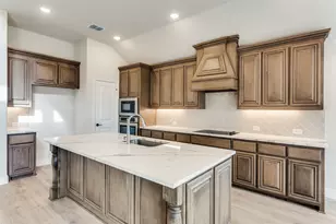 725 Seahawk St, Joshua, TX 76058 - Photo 6