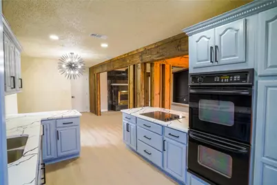 2302 Greenhill Drive, Carrollton, TX 75006 - Photo 4