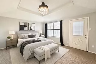 923 Wayne Ave, Duncanville, TX 75137 - Photo 1