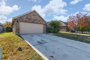 1408 Villa Paloma Blvd, Little Elm, TX 75068 - Photo 4