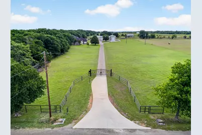 12801 County Rd 1117, Cleburne, TX 76033 - Photo 2