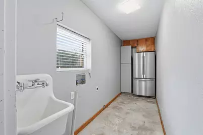 1009 Mustang Trail, Granbury, TX 76049 - Photo 12