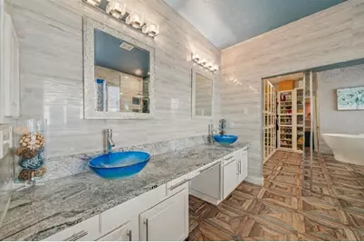 547 Breton Drive, Grand Prairie, TX 75052 - Photo 12