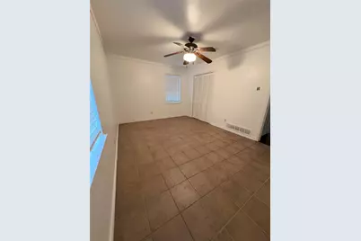 2217 Linwood Lane, Irving, TX 75061 - Photo 4