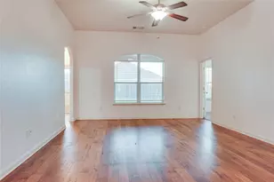 1232 Switchgrass Ln, Crowley, TX 76036 - Photo 2