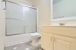 1056 Wood Brook Dr, Grand Prairie, TX 75052 - Photo 24