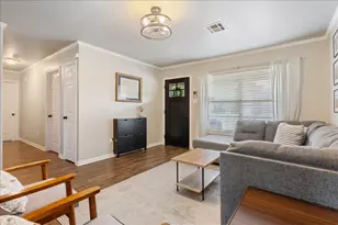 401 Mahon Hollow Dr, Waco, TX 76704 - Photo 2