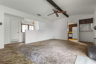 1509 Crockett St, Garland, TX 75042 - Photo 4