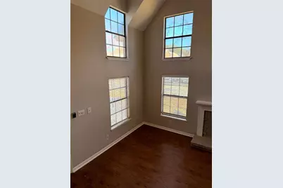 1000 Lamesa Court, Irving, TX 75063 - Photo 26