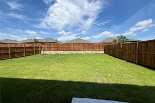 2504 Wesley Ave, Aubrey, TX 76227 - Photo 16