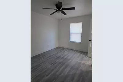 218 Redwood Street, Mesquite, TX 75181 - Photo 12