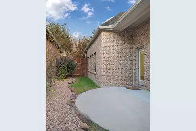 7253 Bluff Top Road, Frisco, TX 75035 - Photo 18