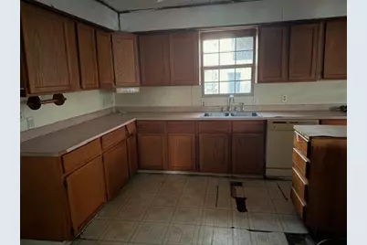 12010 Badger Drive, Balch Springs, TX 75180 - Photo 10