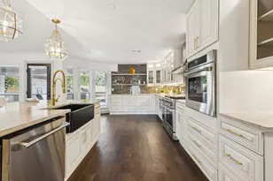 11023 Marsh Ln, Dallas, TX 75229 - Photo 12