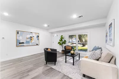 2661 Hudspeth Avenue, Dallas, TX 75216 - Photo 6