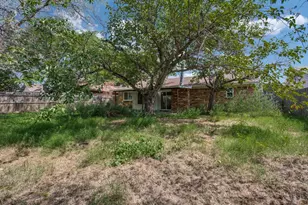 6401 Dorchester Trail, North Richland Hills, TX 76182 - Photo 12