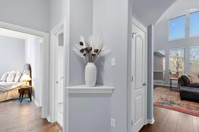 1709 E Branch Hollow Drive, Carrollton, TX 75007 - Photo 14