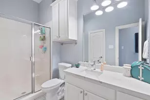 1709 E Branch Hollow Dr, Carrollton, TX 75007 - Photo 24