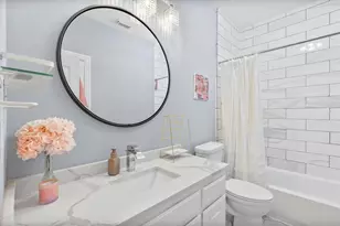 1709 E Branch Hollow Dr, Carrollton, TX 75007 - Photo 20