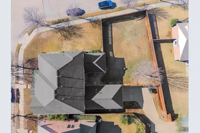 1709 E Branch Hollow Drive, Carrollton, TX 75007 - Photo 30