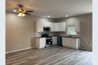 6272 Adelbert Drive #102, Fort Worth, TX 76135 - Photo 2