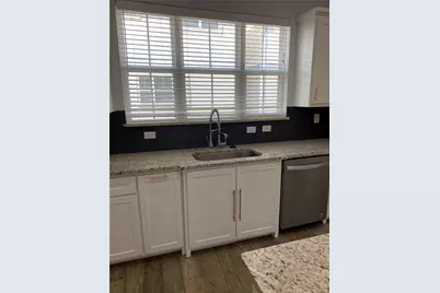 203 S Village Way, Lewisville, TX 75057 - Photo 10
