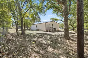 235 Wonder Dr, Springtown, TX 76082 - Photo 36