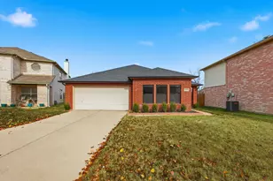 4121 Tupelo Trail, Fort Worth, TX 76244 - Photo 2