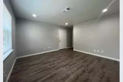 304 Oak Street, McKinney, TX 75069 - Photo 6