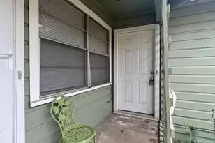 304 Oak St, McKinney, TX 75069 - Photo 16