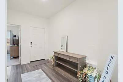 1645 Shadow Hawk Drive, Fort Worth, TX 76052 - Photo 4