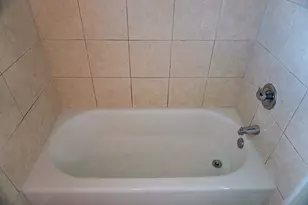 1112 Karla Dr, Hurst, TX 76053 - Photo 4