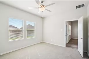 517 Clover Crk Dr, McKinney, TX 75071 - Photo 16