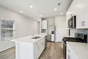 517 Clover Crk Dr, McKinney, TX 75071 - Photo 1