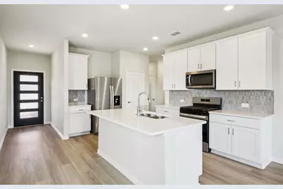 517 Clover Creek Drive, McKinney, TX 75071 - Photo 2