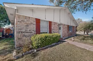 2026 Wildrose Ct, Carrollton, TX 75007 - Photo 36