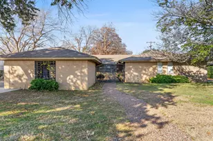 4804 South Dr, Fort Worth, TX 76132 - Photo 2