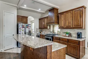 12223 Jackson Creek Dr, Dallas, TX 75243 - Photo 10