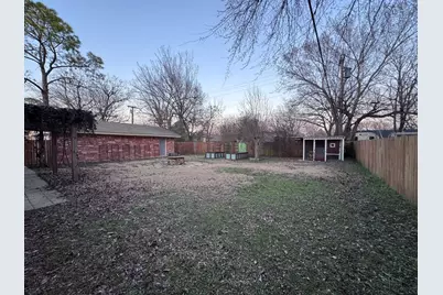 2732 Foxcroft Circle, Denton, TX 76209 - Photo 6