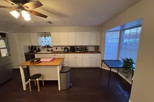 2732 Foxcroft Cir, Denton, TX 76209 - Photo 10